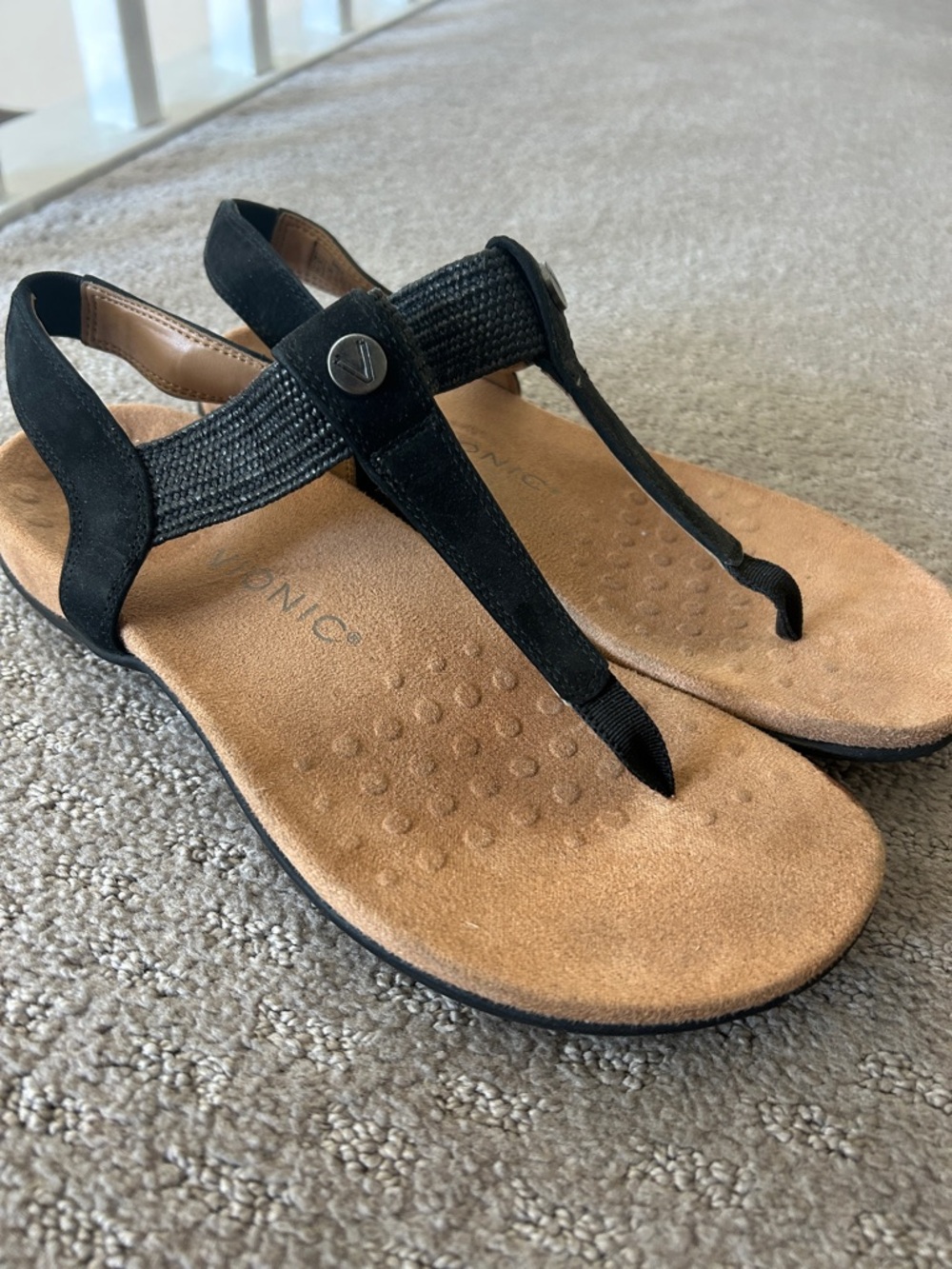 Vionic Black Suede T‑Strap Sandals with Tan Footbed